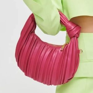 New Magenta Sm Vegan Ruched Handbag Knot & Zipper Closure Chain Shoulder Strap